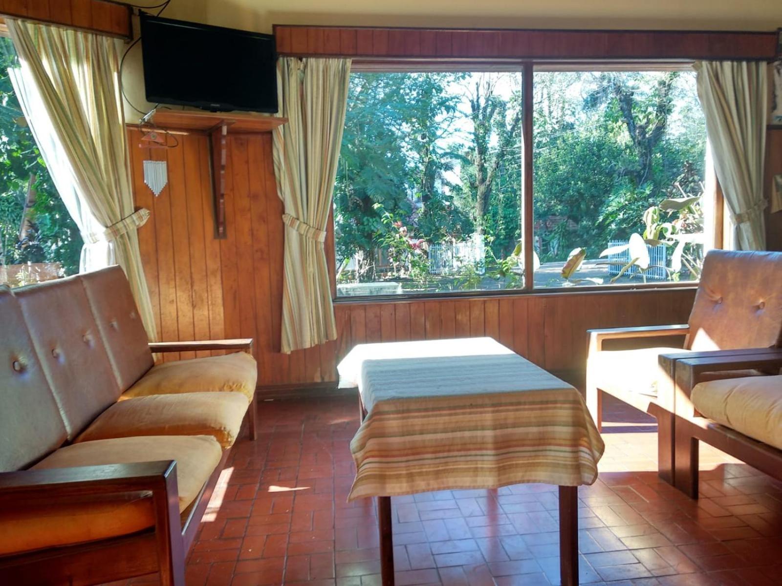Hosteria La Cabana Puerto Iguazu Exterior photo